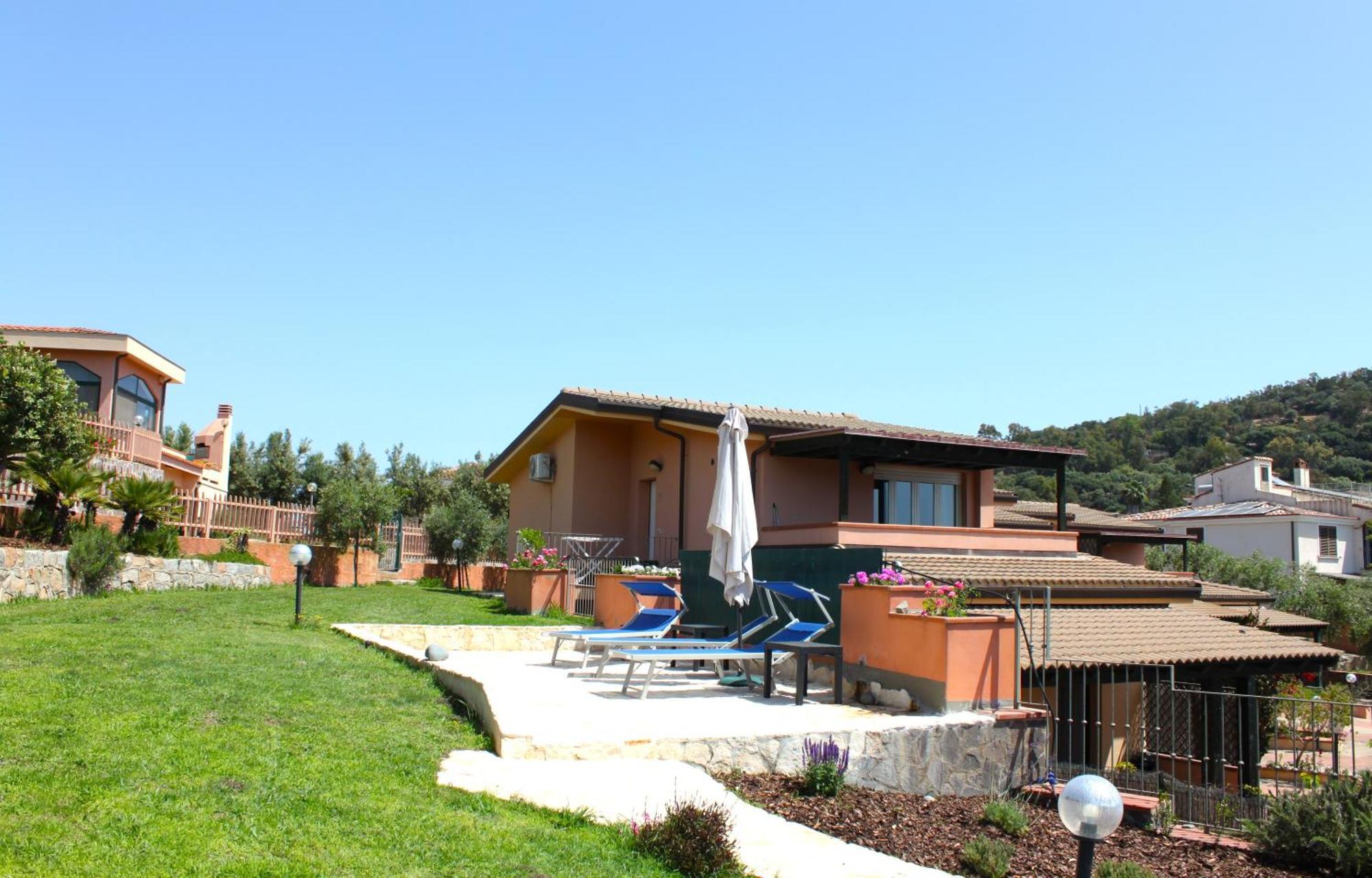 Arbatax Le Terrazze Sul Mare Aparthotel Exterior photo