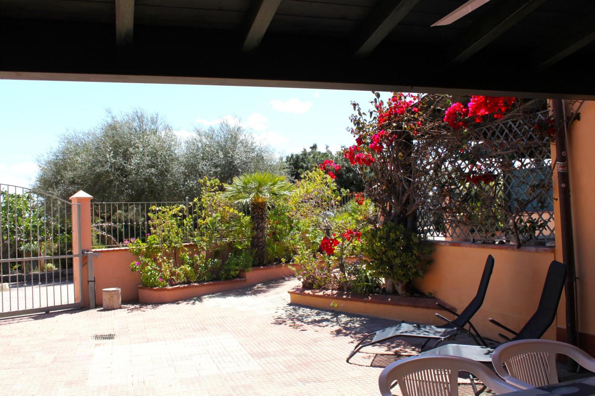 Arbatax Le Terrazze Sul Mare Aparthotel Exterior photo